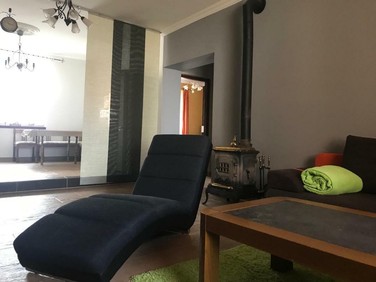 Eden Apartman Algyo Экстерьер фото