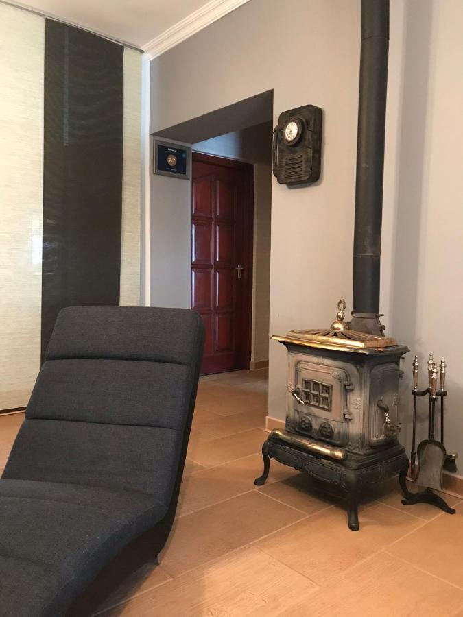 Eden Apartman Algyo Экстерьер фото
